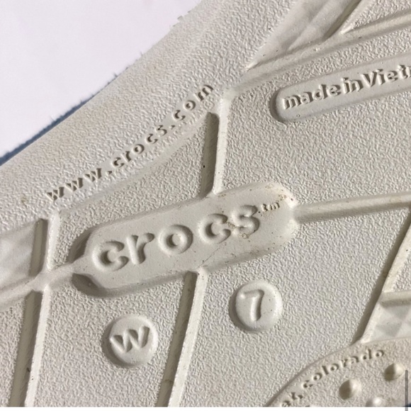 Crocs Red Navy Adela Fold Over Fuzz Bootie 7 - Picture 14 of 16